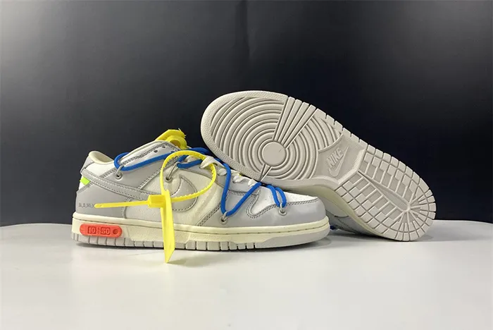 Off-White x Nike Dunk Low DM1602-112